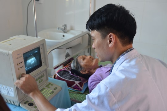 Khám, tư vấn và cấp phát thuốc miễn phí cho 500 người dân ở Tân Kỳ