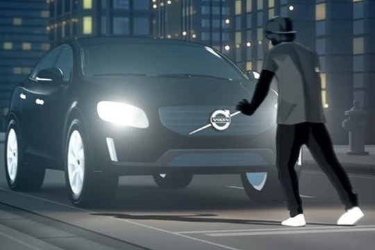 Xe SUV nguy hiểm với người đi bộ gấp 3 lần sedan