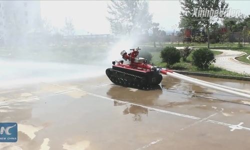 Robot chữa cháy hiệu quả gấp 10 lần lính cứu hỏa