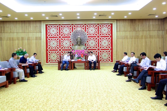 Đại sứ Israel tin tưởng sự phát triển nông nghiệp ứng dụng công nghệ cao tại Nghệ An