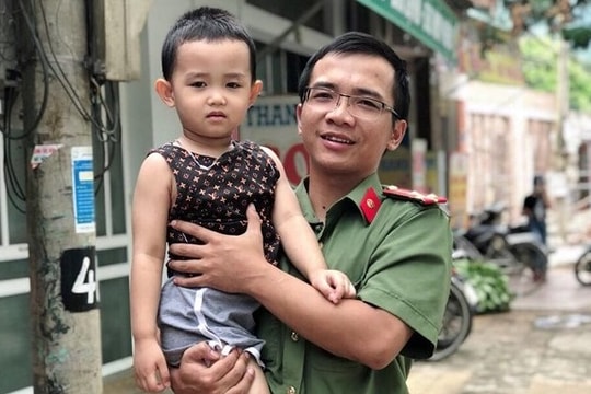 Chiến sĩ công an cứu hai cha con đuối nước