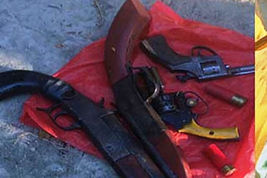 Mang nhiều súng và dao, 40 thanh niên hẹn nhau hỗn chiến ở Thanh Hóa