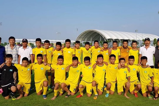 Đánh bại Quảng Nam, U13 SLNA xuất sắc giành vé vào bán kết 