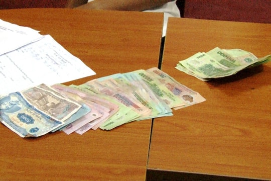 Thua cá độ, thanh niên 16 tuổi đâm tiểu thương để trộm tài sản