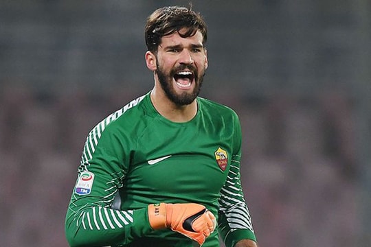 Liverpool mua Alisson Becker với giá kỷ lục thế giới; Hazard đồng ý gia nhập Real Madrid?