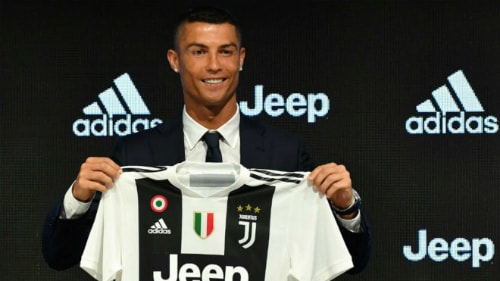 'Ronaldo sang Juventus để hưởng ưu đãi thuế'
