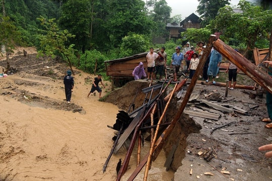 Công điện khẩn về khắc phục hậu quả cơn bão số 3 và chủ động ứng phó mưa lũ
