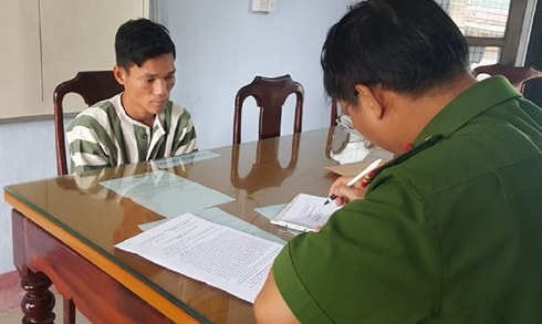 Khởi tố đối tượng chui lên tàu trộm cắp tài sản  ​