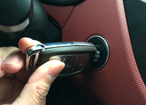 5 nguyên nhân không mở được khóa điện xe ô tô