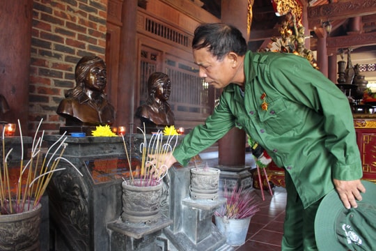 Những hình ảnh về tháng Bảy tri ân