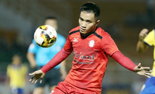 Sầm Ngọc Đức bị cấm thi đấu 8 trận ở V-League