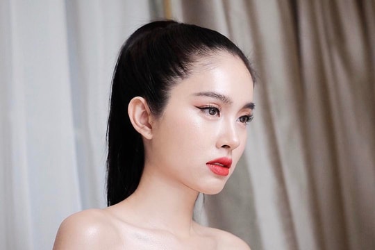 Nhan sắc “nữ hoàng chuyển giới Thái Lan” sắp sang Việt Nam