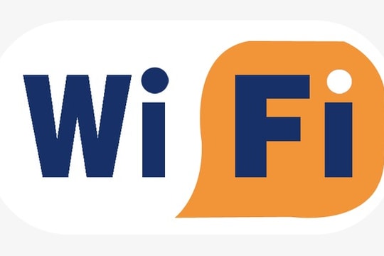 Kẻ trộm đánh thức chủ nhà để xin dùng wifi 