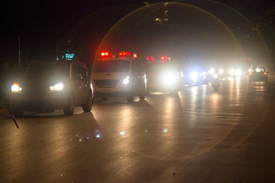 Đưa thi thể 2 phi công hy sinh về Nhà tang lễ Bệnh viện Quân y 4