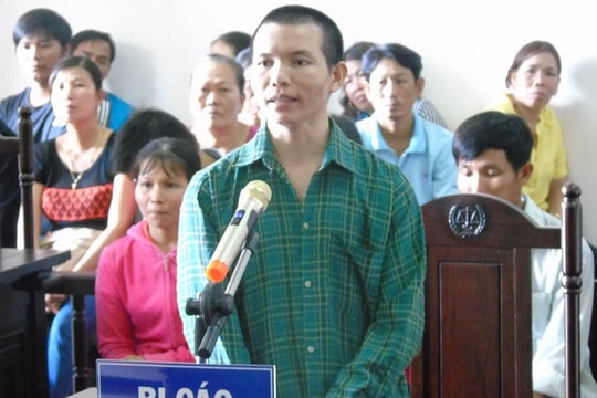 Gã trai đâm chết người tình, phi tang xác dưới mương