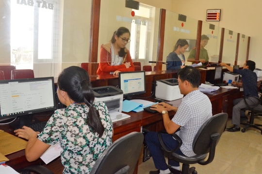 Con Cuông: Thủ tục hành chính thực hiện theo cơ chế một cửa còn hạn chế  