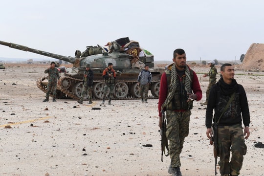 Quân đội Syria chuẩn bị giải phóng Idlib