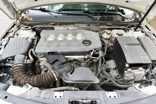 5 thứ cần kiểm tra sau khi lái xe trong mưa lũ