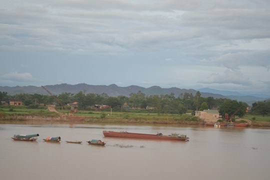 Không chỉ còn là chuyện cát tặc: Phép nước phải nghiêm!