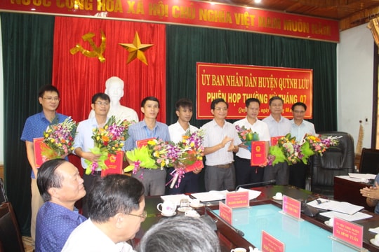 Quỳnh Lưu: Bổ nhiệm Chánh Văn phòng Huyện ủy và Trưởng Phòng Nội vụ UBND huyện