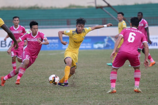 Vị trí nào cho Văn Đức tại Olympic Việt Nam?