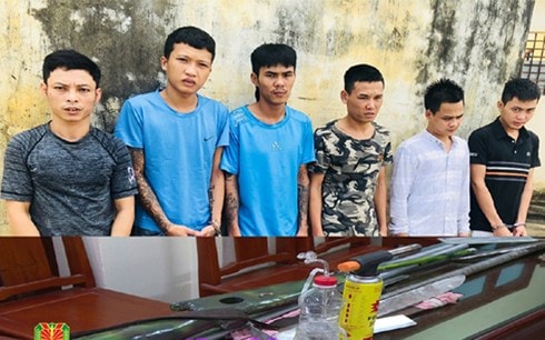 Đối tượng bảo kê máy gặt chống trả công an khi bị bắt