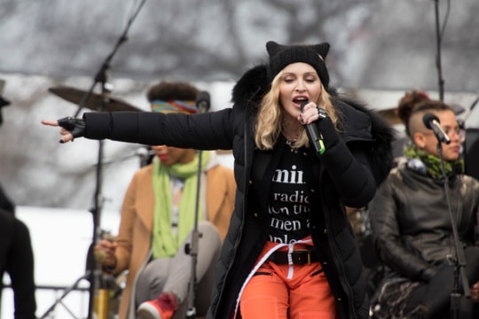 Madonna trẻ trung ở tuổi 60 nhờ ăn thực dưỡng và chăm vận động