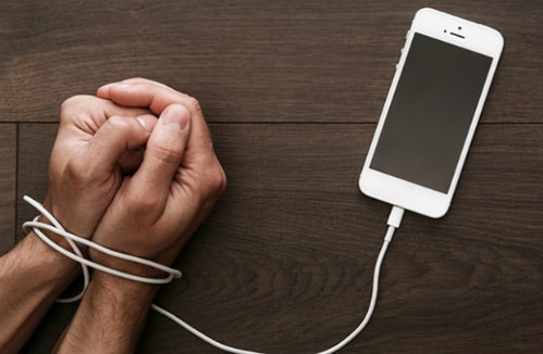 Điện thoại thông minh gây rối loạn tăng động tuổi mới lớn