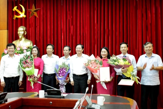 Nhân sự mới Bộ Nội vụ, Bộ Tài nguyên và Môi trường