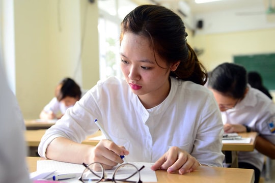 Bộ GD&ĐT: Thí sinh cần cân nhắc kỹ khi thay đổi nguyện vọng bổ sung