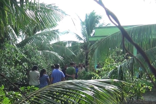 Chấn động một nhà 3 người bị giết trong đêm