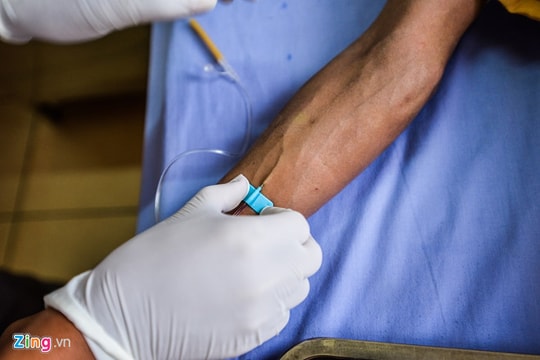 Nghi nhiễm HIV hàng loạt tại Phú Thọ: Sự kỳ thị nguy hiểm hơn virus