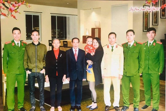 5 anh em trong một gia đình nghèo xứ Nghệ lần lượt đậu vào lực lượng vũ trang