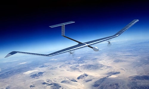 Máy bay năng lượng Mặt Trời lập kỷ lục bay lâu nhất