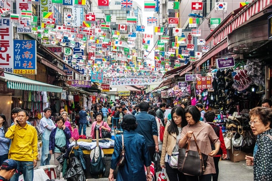 Kinh nghiệm mua sắm khi du lịch Hàn Đài Thái