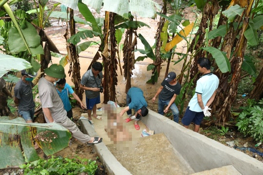 Kỳ Sơn: Xác định danh tính thi thể bị lũ cuốn trôi vào bờ