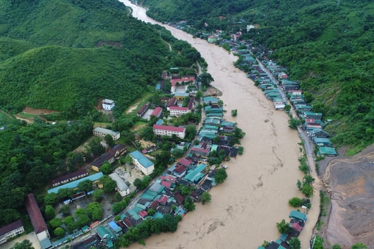 Đã có 5 người chết do lũ ở Nghệ An