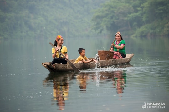 Gần 100 tác phẩm dự thi ảnh đẹp, video, slogan du lịch Nghệ An