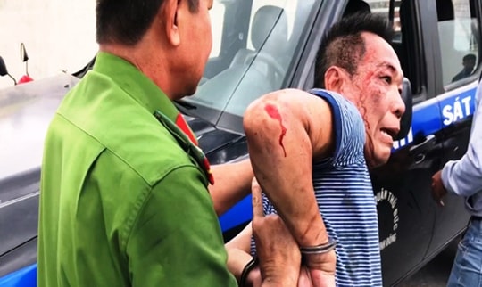 Phóng hỏa đốt nhà sau khi cãi nhau với vợ