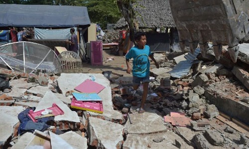 Đảo Lombok ở Indonesia lại rung chuyển vì động đất 6,3 độ