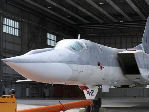 Nga cần máy bay mang tên lửa Tu-22M3M để làm gì?