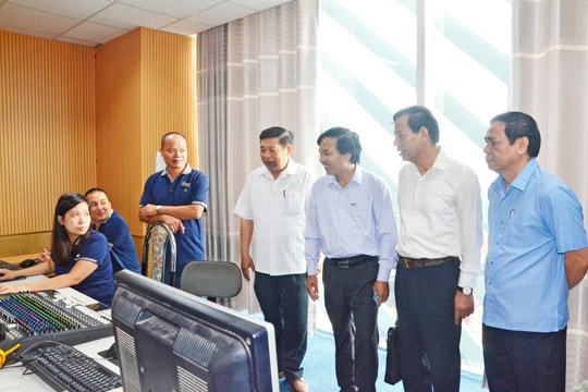 Nỗ lực phát triển Đài PT-TH Nghệ An ngang tầm đài khu vực