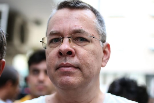 Nhà Trắng bác đề nghị thả linh mục người Mỹ của Thổ Nhĩ Kỳ