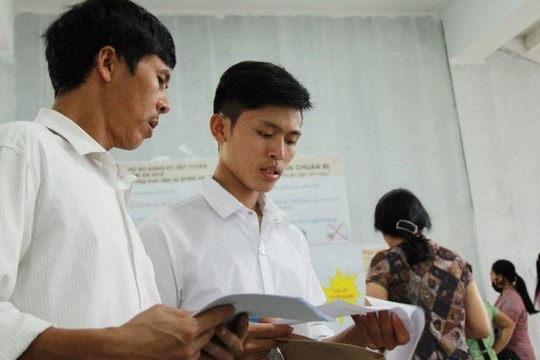 Cảnh báo 8 cú lừa đảo tân sinh viên rất dễ sa bẫy khi đi nhập học