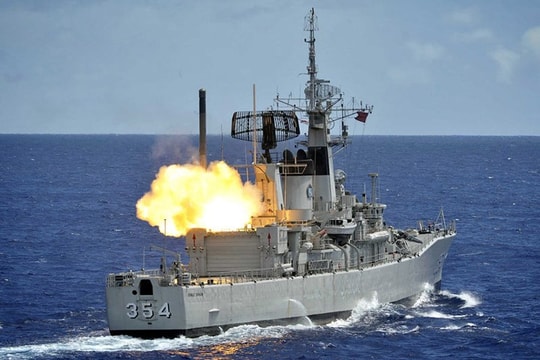 Sức mạnh đáng sợ của “sát thủ” chống hạm P-800 Oniks