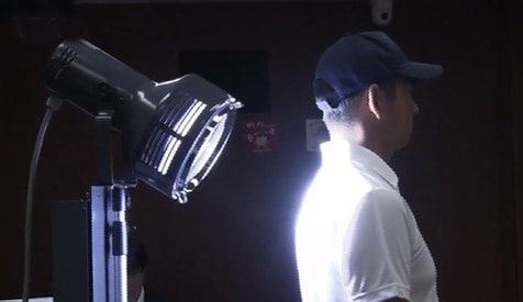 Nhật Bản phát triển áo chống say nắng