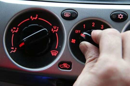 Sai lầm tai hại khi dùng điều hòa ô tô có thể 'tàn phá' xe và sức khỏe