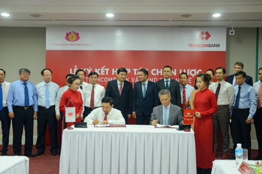 Nghệ An ký kết thỏa thuận hợp tác chiến lược với Techcombank