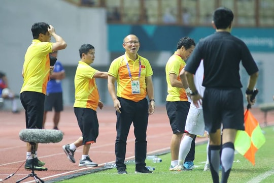 HLV Park Hang-seo: 'Tuyển Việt Nam đủ sức để thắng tuyển Hàn Quốc'