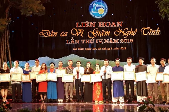 Bế mạc Liên hoan dân ca ví, giặm Nghệ Tĩnh lần 4 năm 2018